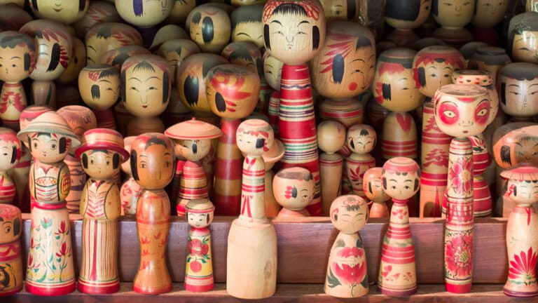 Kokeshi (traditional wooden dolls)